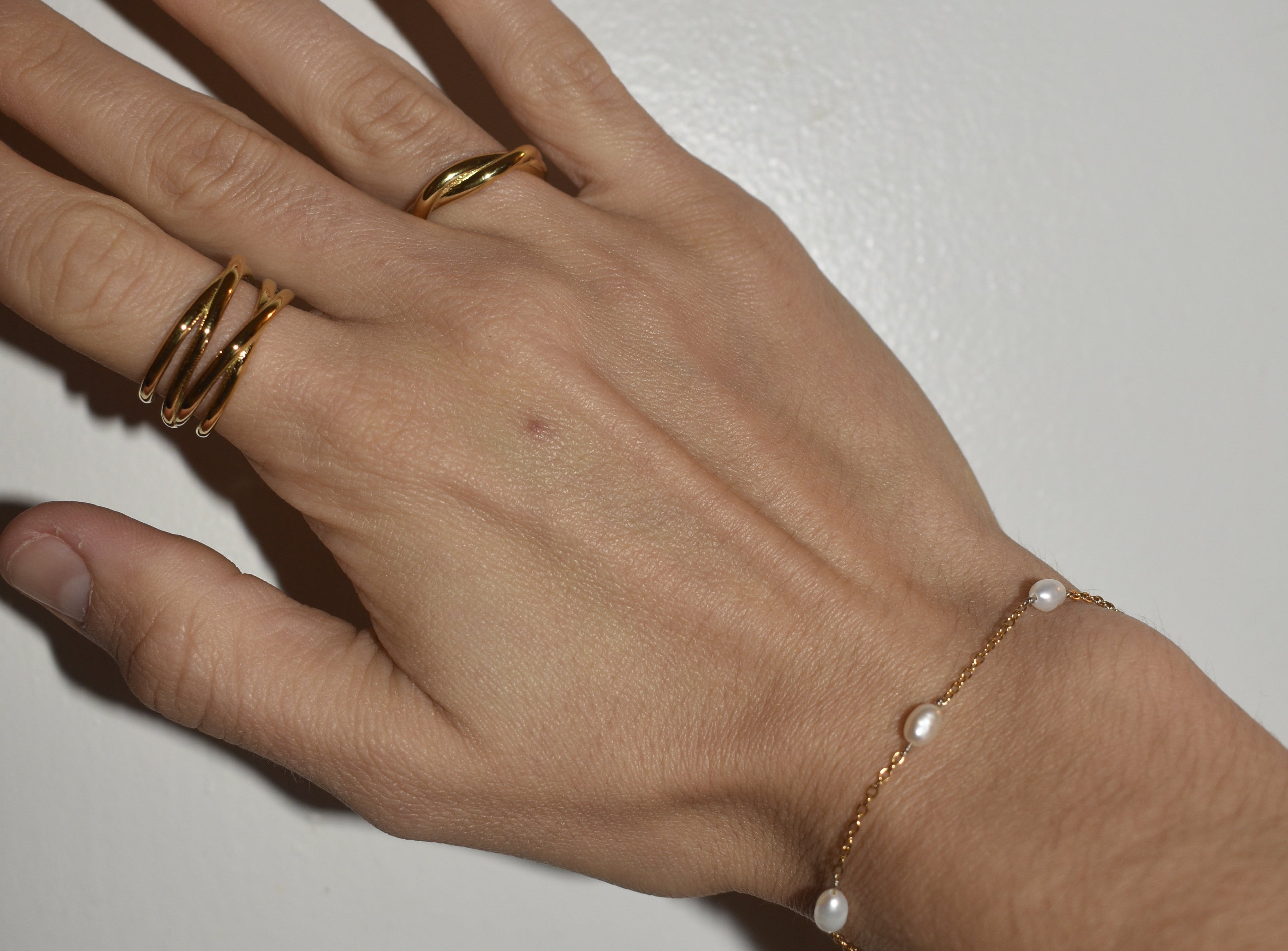 Everly Pearl Bracelet