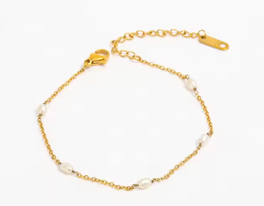 Everly Pearl Bracelet