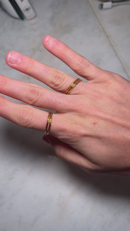 The Celeste Hammered Ring